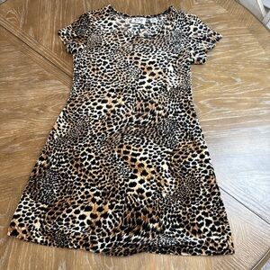 579 Leopard Print Short Sleeve Dress